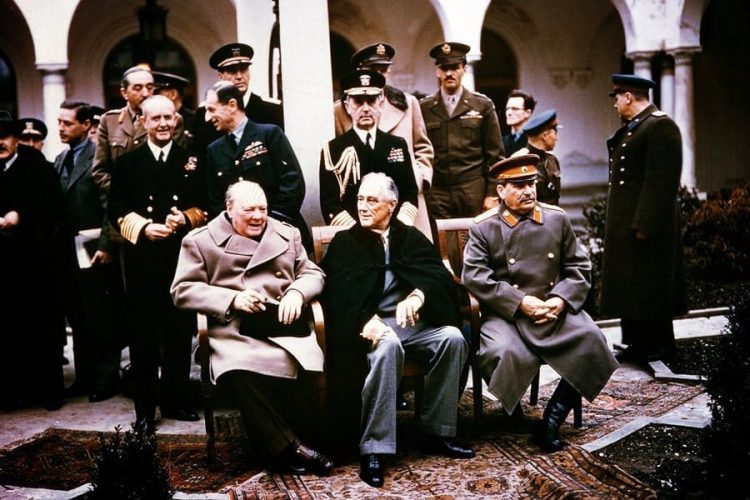 Черчилль, Рузвельт и Сталин в Ялте. Февраль 1945 г.