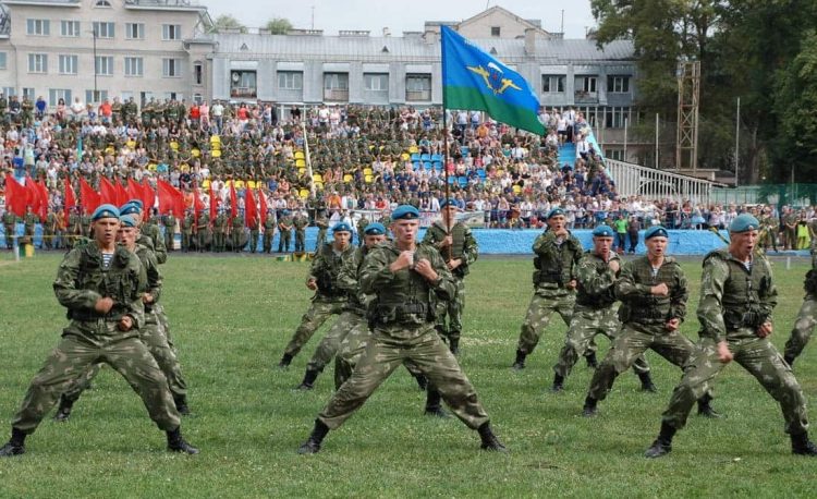 День ВДВ во Пскове.