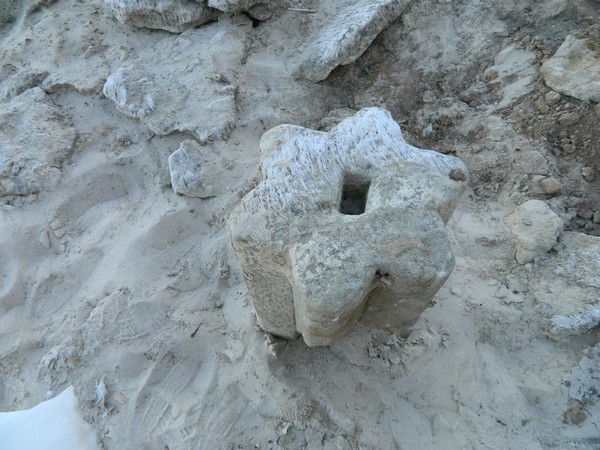 Крепость Саркел под слоями глины -
