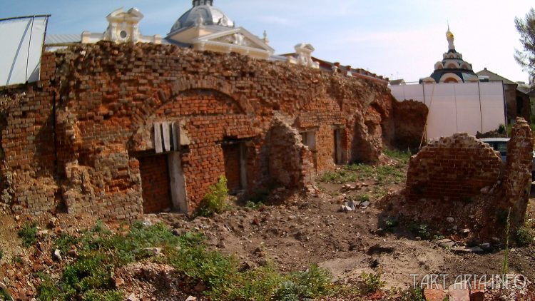 Комплекс «Златинских лавок» в Туле - потоп, здания занесенные грунтом, Московия, Славяне, Русь