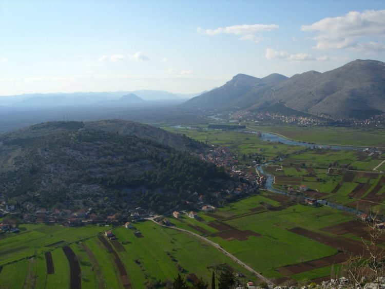 Босния и Герцеговина, прошлое старинных церквей -