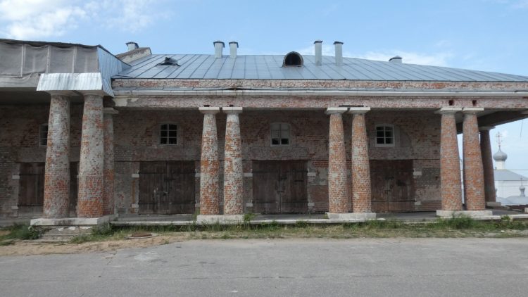 Гостиный двор Касимова. Строили или восстанавливали? -